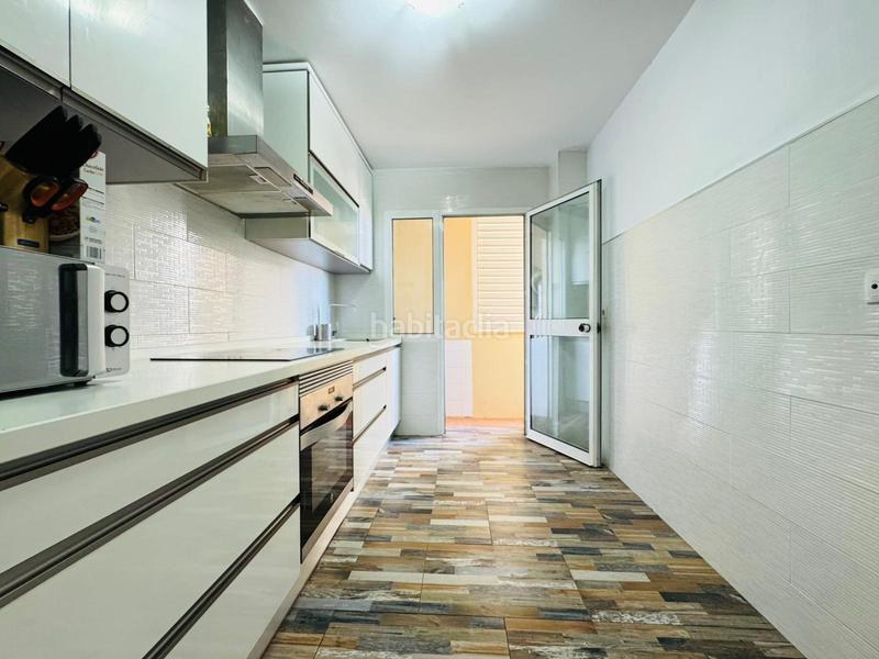 Foto 895e26b6-b8b9-473f-88ef-7a82f3e45917. Pis amb aparcament a San Bernabé Algeciras