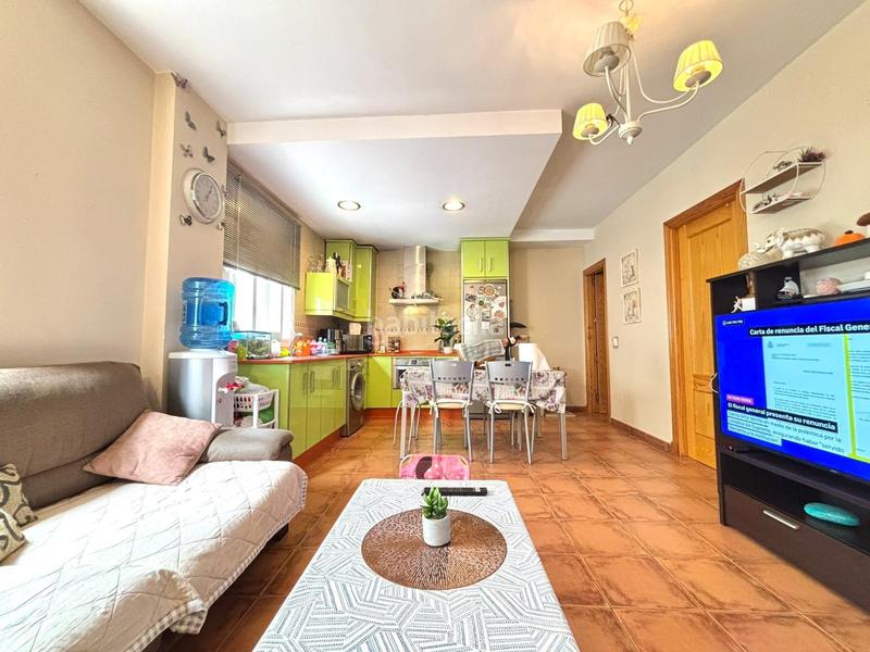 Foto 47af6731-18af-4297-905d-04981db5b1c5. Duplex in Barrios (Los)