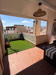 Maison jumelée à Barrios (Los). Vivienda adosada en las perenholas!