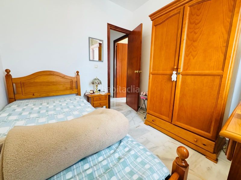 Foto f9bf2b78-e677-498c-81b7-835d711d8c59. Casa adossada amb aparcament a Barrios (Los)