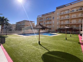 Lloguer Planta baixa a San Luis de Sabinillas. Apartamento en urbanización sabinillas sol!