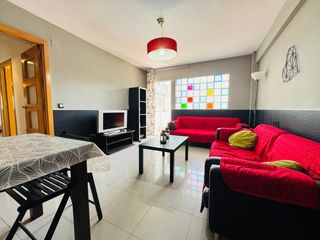 Flat in La Granja - La Colina - Los Pastores. Piso en averroes con ascensor!