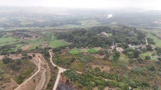 Landgut in Barrios (Los). Gran terreno en monte de la torre!