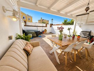 Semi detached house in Barrios (Los). Adosado en los barrios en perfecto estado!