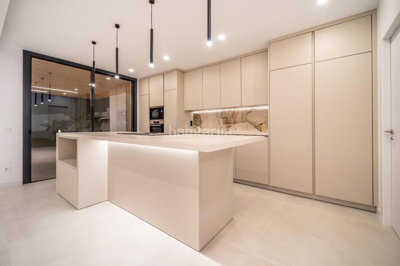 Foto b64e1db1-d483-41eb-886a-bab96aed3b0c. Chalet con parcheggio piscina in La Capellanía - El Higuerón Benalmádena