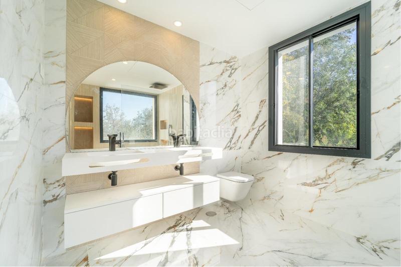 Foto f44185e4-495b-4aa3-aded-0cb5fc7eeecf. Chalet con parcheggio piscina in La Capellanía - El Higuerón Benalmádena