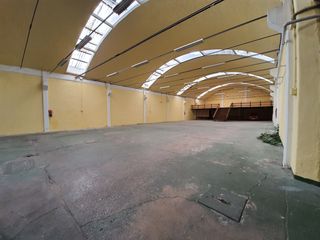 Geschäftsraum in Prudencio Maria Verastegui Kalea
