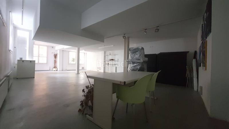 Foto 79714699-38a5-44aa-bb74-88b9139af13d. Location local commercial dans Casco Viejo Vitoria - Gasteiz