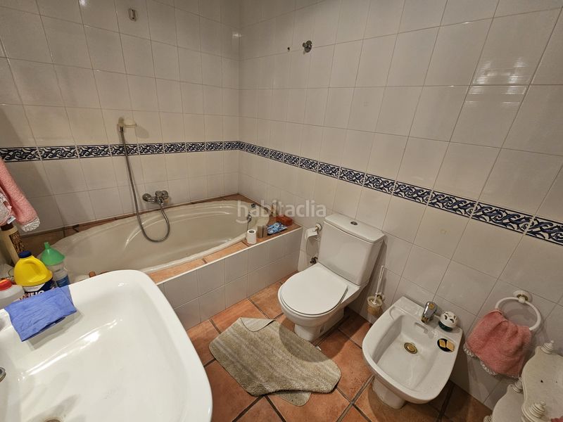 Foto ec483749-3879-4a28-9f7c-04820db3a900. Casa adossada a Condado de Treviño