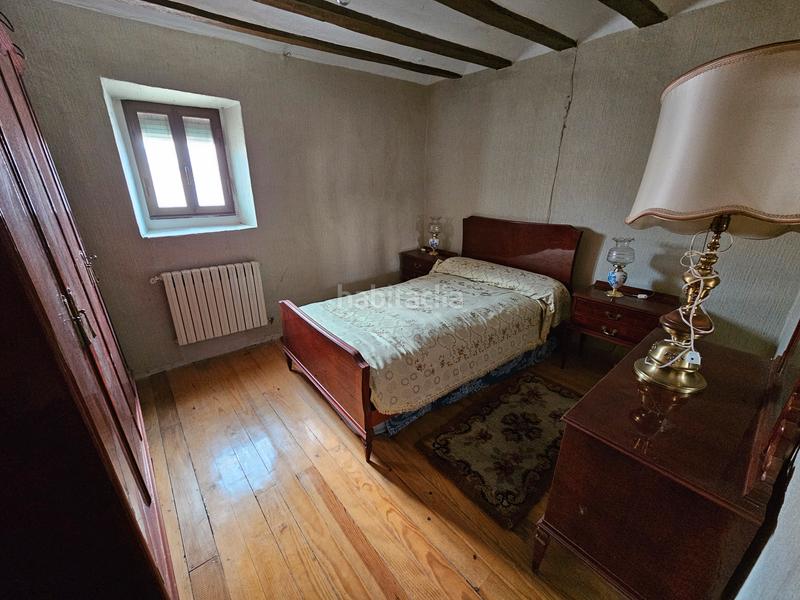 Foto 2372a2f0-c3a9-4ca0-9099-3864382af499. Casa adossada a Arraia - Maeztu