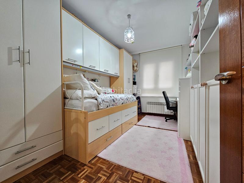 Foto 014510a2-d13c-439d-8c0d-7a49d0db14d9. Appartement avec chauffage dans San Martín Vitoria - Gasteiz