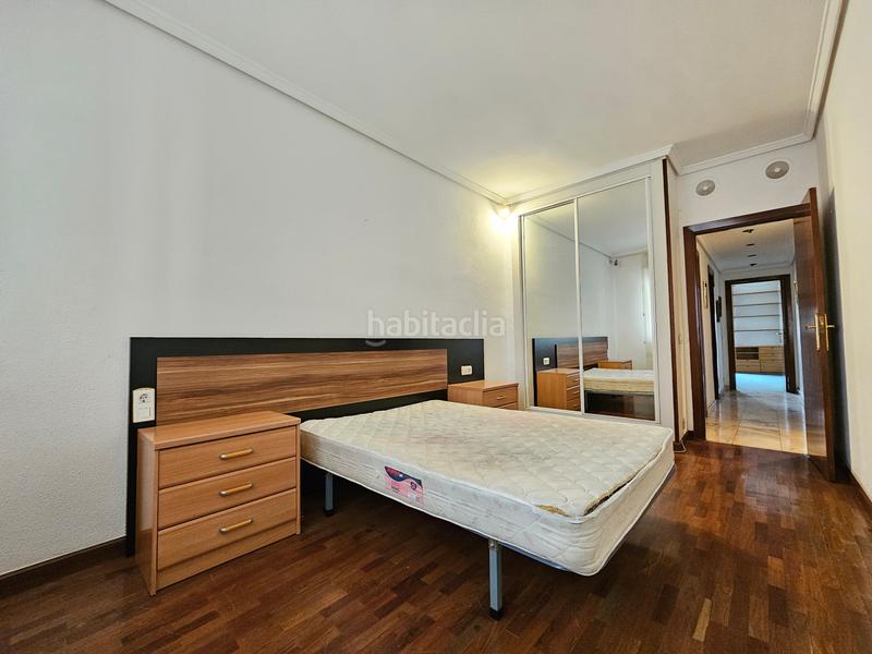 Foto 032dd8cb-8b0d-4bb7-b6b5-67ed0594ec07. Appartamento con riscaldamento parcheggio in Aranbizkarra Vitoria - Gasteiz