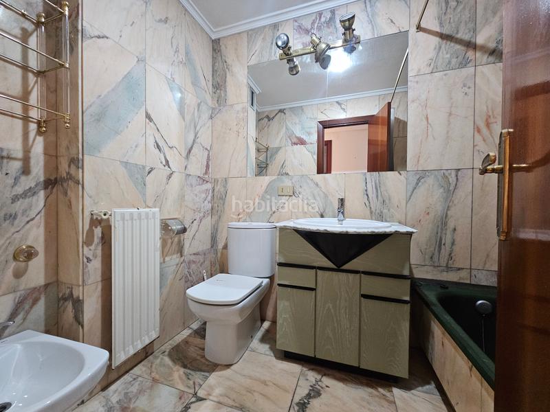 Foto e000f53e-d4fc-4830-bdd5-698eecb13c34. Appartement avec chauffage parking dans Aranbizkarra Vitoria - Gasteiz