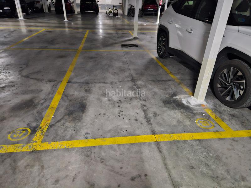 Foto 84d0a400-4394-4f03-9200-97f9e50de395. Parking voiture dans Desamparados Vitoria - Gasteiz