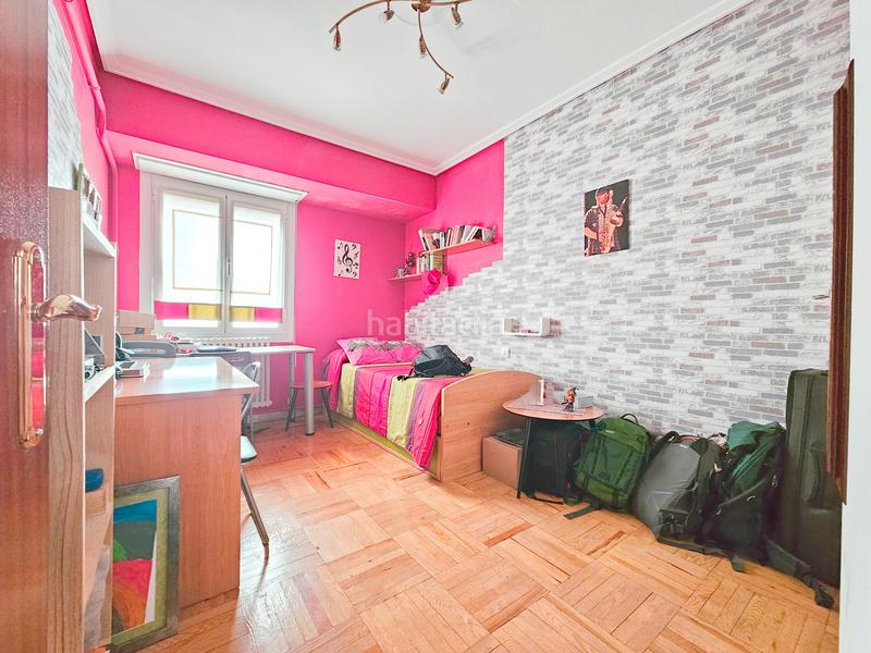 Foto cef1bcf8-3b4f-4734-a2d5-df29de45487f. Appartement avec chauffage dans Coronación Vitoria - Gasteiz