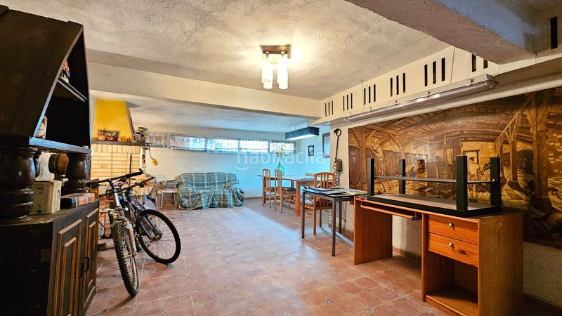 Foto 354145e0-ca2c-4c1a-9d60-3942d8e6b522. Chalet mit kamin heizung parking in Condado de Treviño