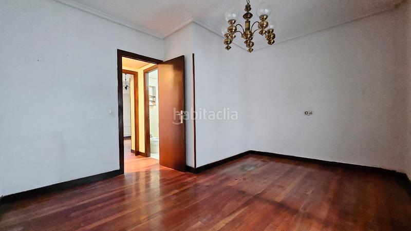 Foto ed3c5558-189e-4bcf-88fc-a912df239d41. Appartamento con riscaldamento parcheggio in Txagorritxu Vitoria - Gasteiz