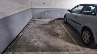 Parking coche  Heraclio fournier kalea