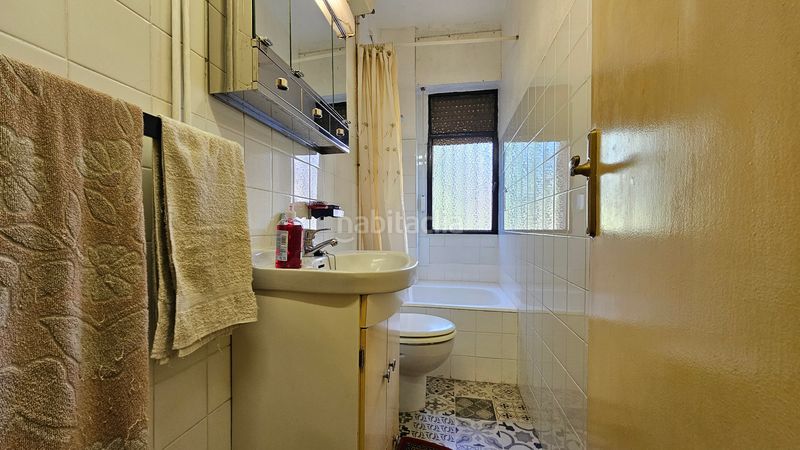 Foto 3871f08b-69bf-4973-9f26-3e68db6e548b. Pis amb calefacció a Zaramaga Vitoria - Gasteiz