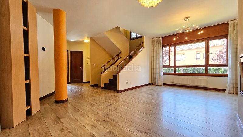 Foto 49c66455-2697-46e9-86a5-a467e8143637. Casa adossada amb calefacció a Alegría - Dulantzi