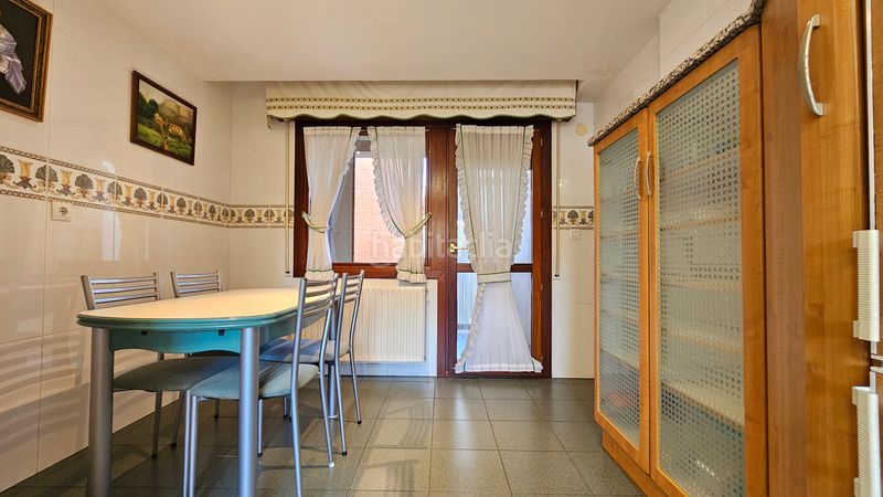 Foto dd6f56d9-8247-46ca-bef9-d89441cad6a6. Casa adossada amb calefacció a Alegría - Dulantzi