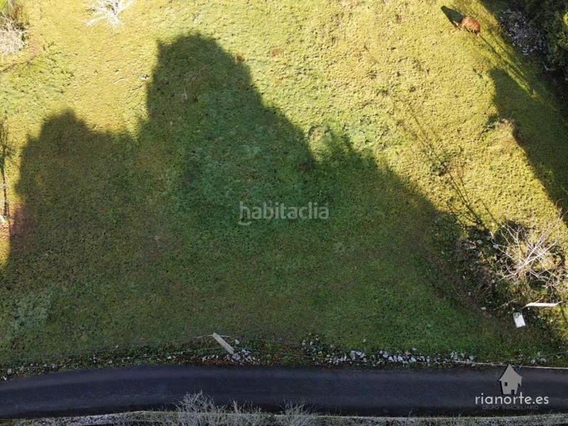 Foto 28294cee-1fc5-4ffb-aef7-8019ecbdde09. Terrain résidentiel dans as-379 46 dans Ribadesella