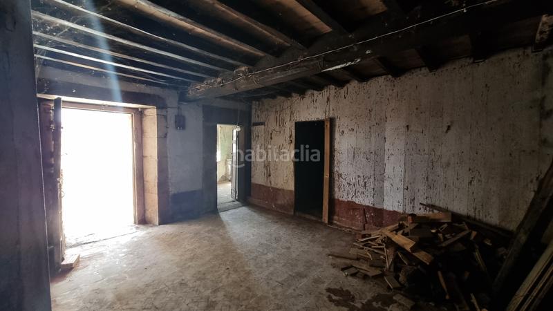 Foto 6ac58a61-56d2-4057-bf64-e11c5c5f6d62. Casa aparellada a lugar ortiguero 122 a Cabrales