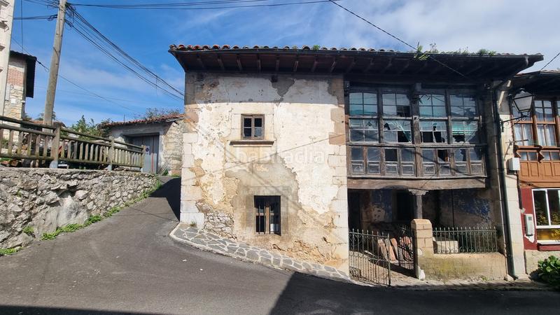 Foto daa7f4af-69b6-4e0c-896c-134fef453019. Casa pareada en lugar ortiguero 122 en Cabrales
