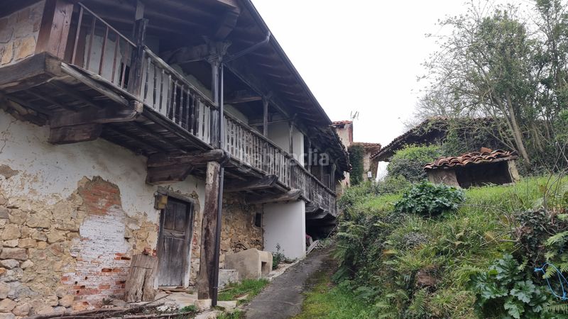 Foto 150be7c5-316a-4887-8883-dc1a09299999. Casa bifamiliare in lugar san martin 9 in Cangas de Onís