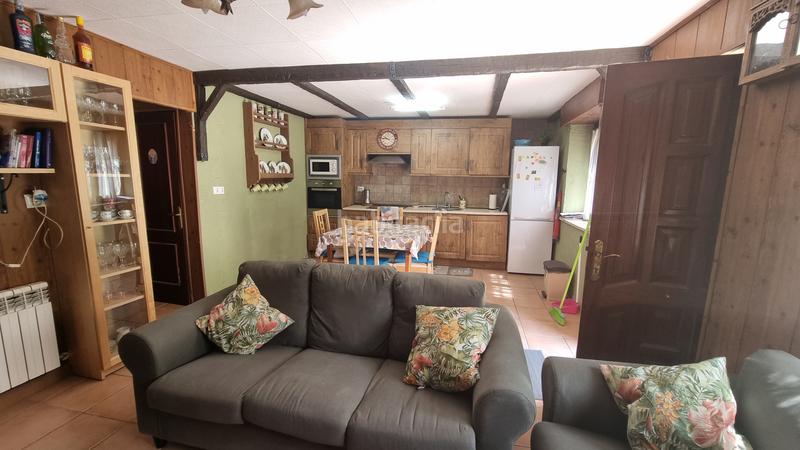 Foto 18219555-aa96-4d55-b8fe-040b7e0fa6f6. House in lugar precendi 11a in Amieva