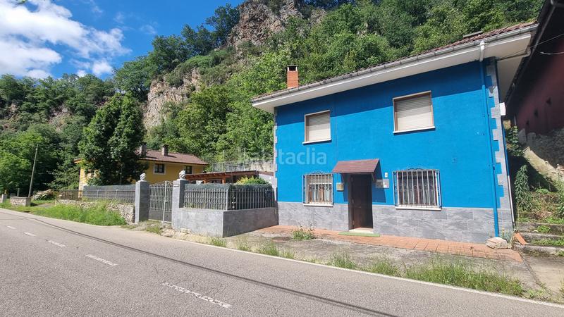 Foto c9ff4600-4c14-406f-975c-950fa2e413fa. House in lugar precendi 11a in Amieva