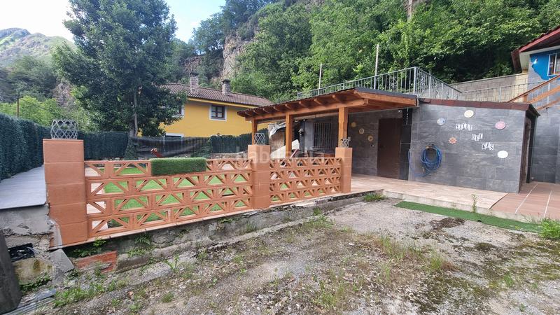 Foto cbca5289-619a-4018-b239-6a2f0aef7deb. House in lugar precendi 11a in Amieva