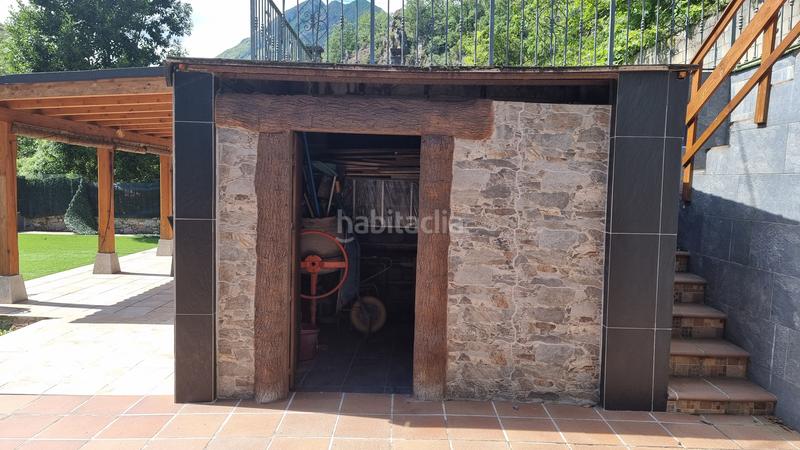 Foto f2b976eb-f61c-422c-991c-6e2de6978228. House in lugar precendi 11a in Amieva