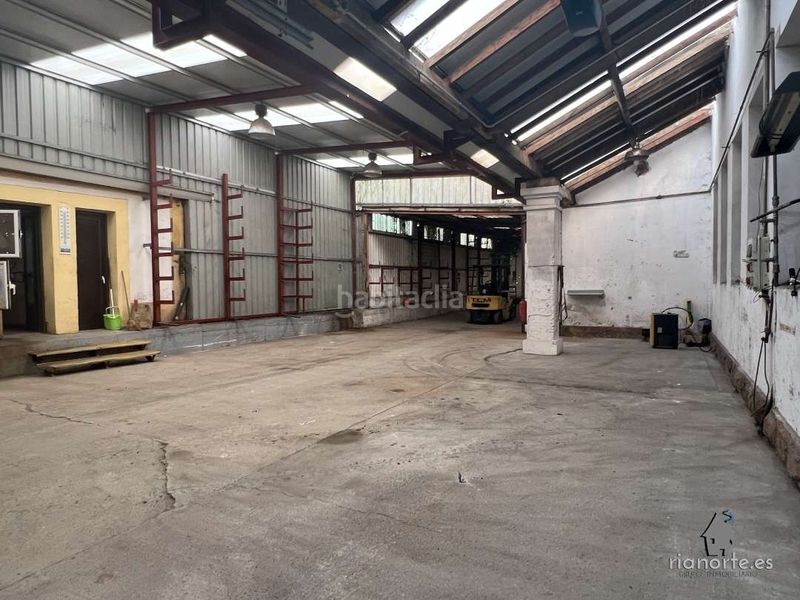 Foto 2e974c69-b80a-44c1-8cfd-6a3bd43a1012. Bâtiment à usage industriel dans lugar san miguel de ucio 2c dans Ribadesella