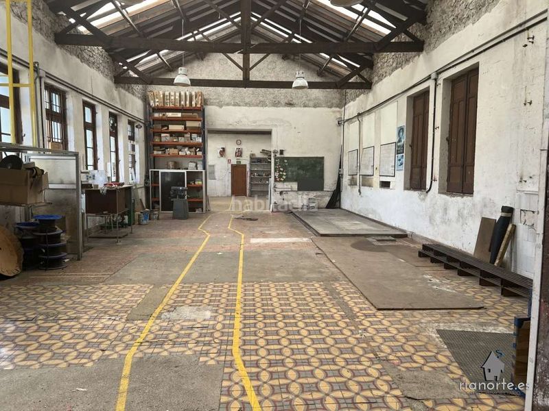 Foto a9bbddab-e579-462b-96be-62d2360920c5. Bâtiment à usage industriel dans lugar san miguel de ucio 2c dans Ribadesella