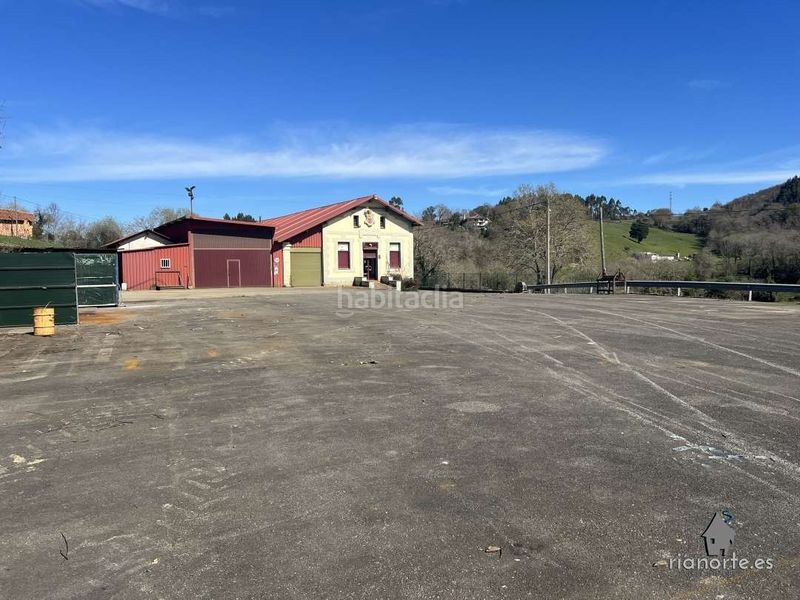 Foto e2e52e7c-f9e9-4619-a352-2d8dcf668bf4. Bâtiment à usage industriel dans lugar san miguel de ucio 2c dans Ribadesella