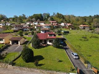 Xalet  Lugar san pedro. Vivir en el corazón de la naturaleza, ribadesella, un hogar para