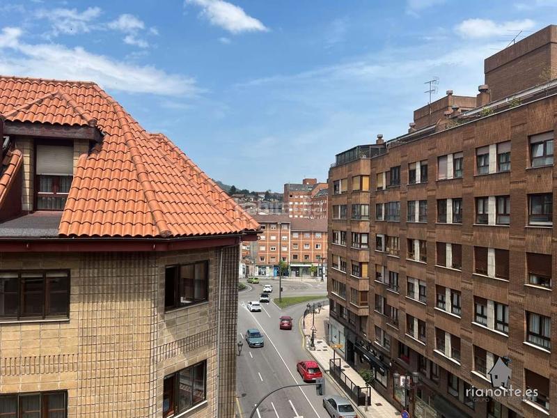 Foto e5d24649-e92c-4796-9eb3-c66ef9a2a243. Flat in calle alejandro casona 8 in Argañosa Oviedo