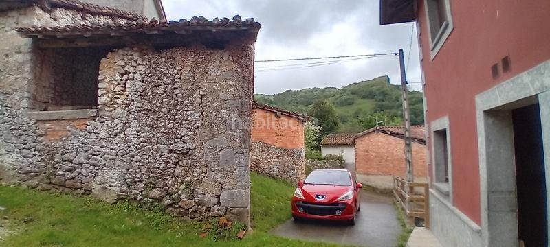 Foto 5fc5f26d-b388-4cbd-ab69-d94b778e20df. Casa cuadra en el concejo en Onís