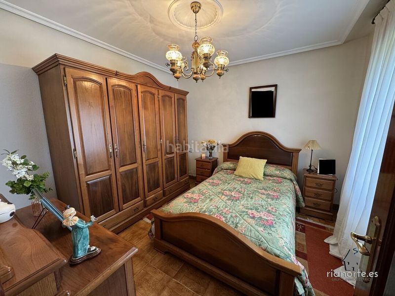 Foto ae1b54c2-ee89-4986-97a0-d83d2254d534. Casa amb calefacció a Parroquias Sur - La Manjoya Oviedo