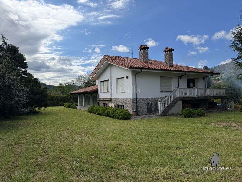 Foto c8f46795-9977-4acf-b0c4-efbe5122c889. Casa a barrio zafra 13 a Colunga