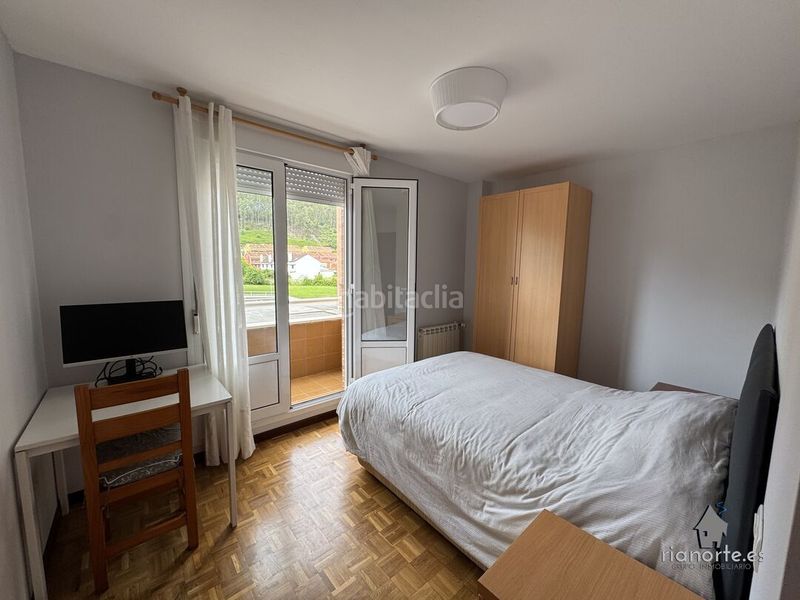 Foto b8f067ae-3c84-46a2-ba89-822a6d188583. Pis amb calefacció aparcament a Ribadesella