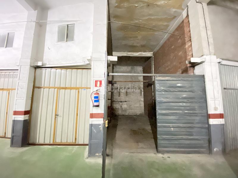 Foto 9f13bb36-6019-48ea-9ea2-2dd1d6360e94. Parking voiture dans Santutxu-Basarrate Bilbao