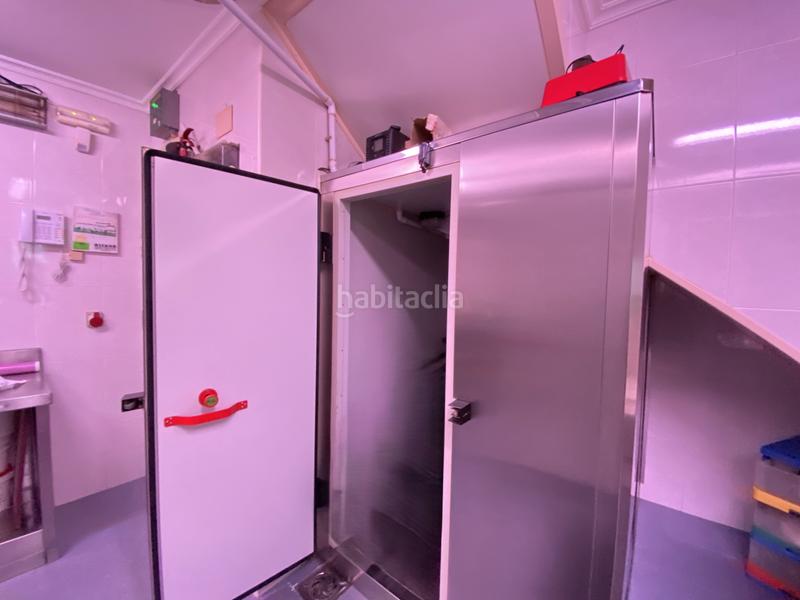 Foto d9c4a24f-2177-474d-97bf-89b6fef804fc. Business premise with heating in Santutxu-Basarrate Bilbao