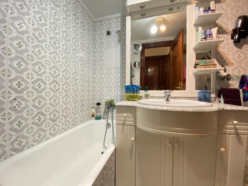 Foto b4b290eb-f978-4860-98ee-e78aab69ddd8. Appartement avec chauffage parking dans Santutxu-Basarrate Bilbao