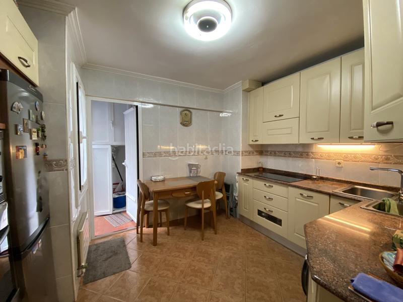 Foto 0f193d72-e54f-40e0-8a2a-3f1fb30ec08f. Flat with heating parking in Santutxu-Basarrate Bilbao