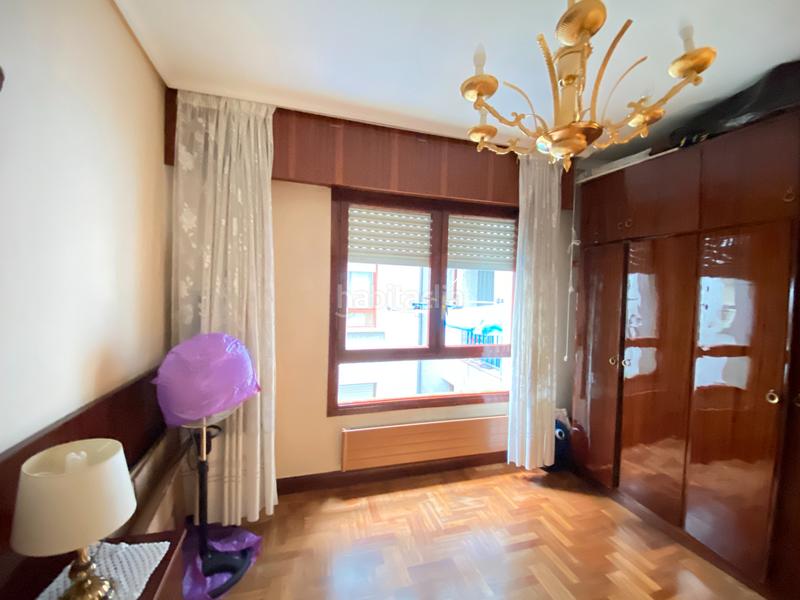 Foto 660831d4-8a8d-4f9b-8325-24ce23833805. Flat with heating parking in Santutxu-Basarrate Bilbao