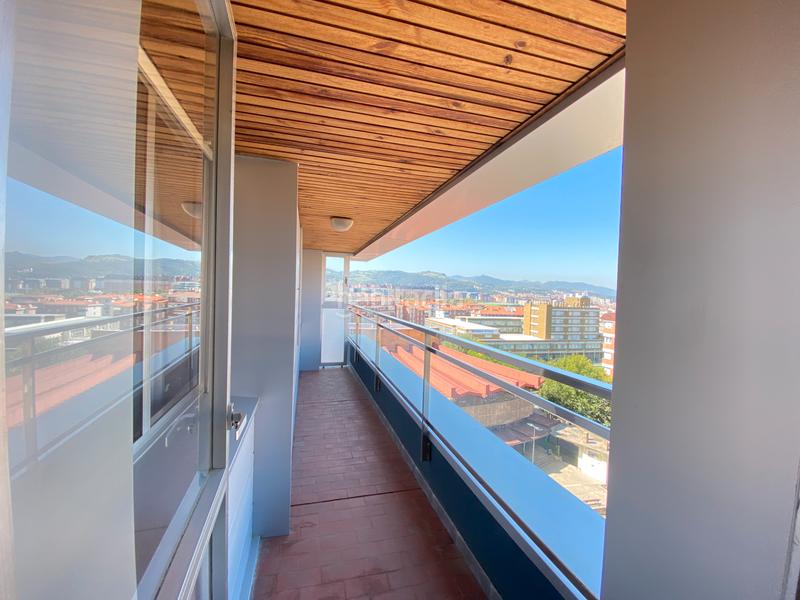Foto c916c29e-b74d-4501-a47e-177d189cbe97. Flat with heating in Santutxu-Basarrate Bilbao