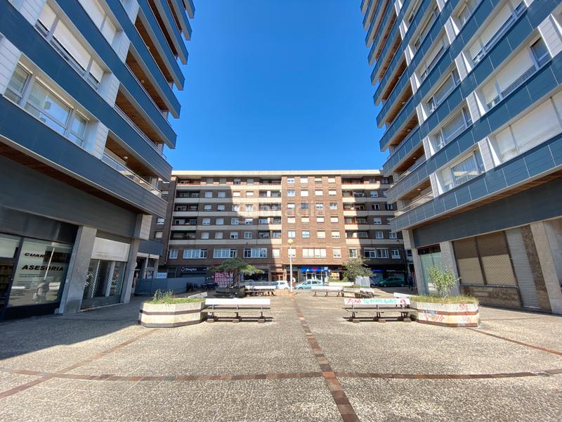 Foto eb72c8f9-72d9-44ff-aa5c-deeff10bcfb8. Flat with heating in Santutxu-Basarrate Bilbao