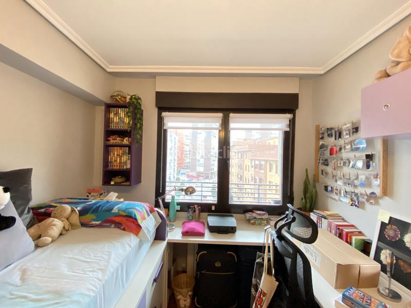 Foto 067809bc-1a70-4609-963c-63bbf08b5dc0. Flat with heating in Santutxu-Basarrate Bilbao